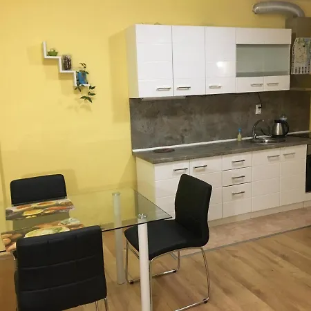 Apartment Tvarditza *