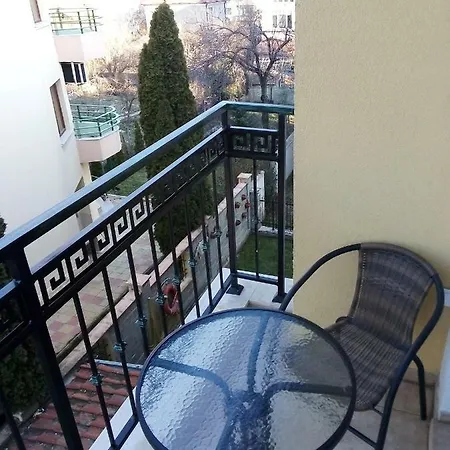 Tvarditza * Burgas