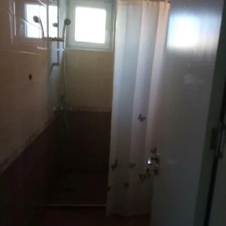 Tvarditza Apartment